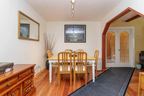 Cowichan Bay, BC V0R 1N0,4570 Hillbank Rd