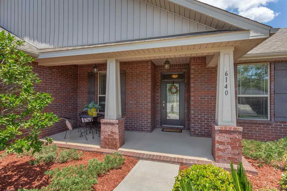 Pensacola, FL 32526,6140 Chester Dr