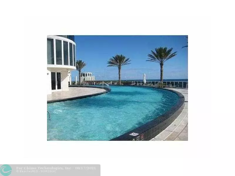 17201 Collins Ave  #3904, Sunny Isles Beach, FL 33160