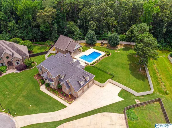 Athens, AL 35613,16241 Travertine Drive