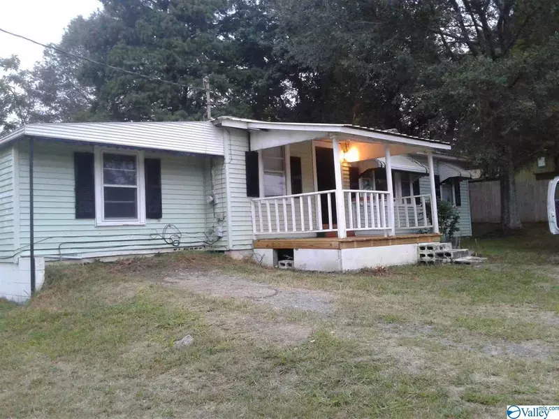 926 South King Street, Boaz, AL 35957