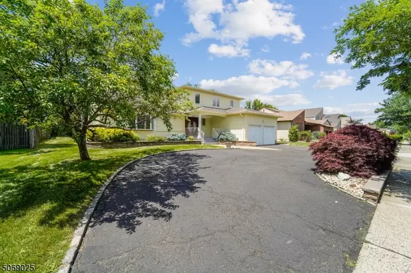 116 New Brook Ln, Springfield Twp., NJ 07081