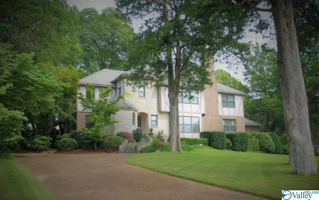 Decatur, AL 35601,2309 Fairway Circle