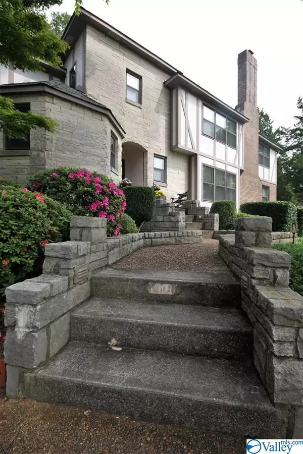 Decatur, AL 35601,2309 Fairway Circle