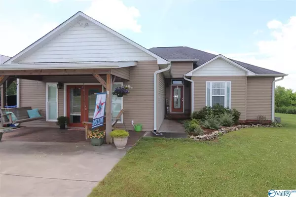 265 Maple Avenue, Rainsville, AL 35986