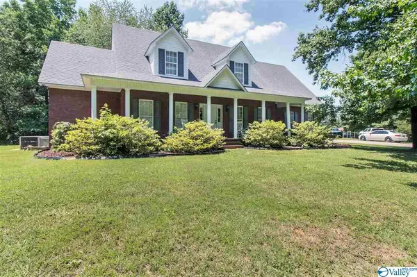 21160 Little Tom Road, Athens, AL 35614