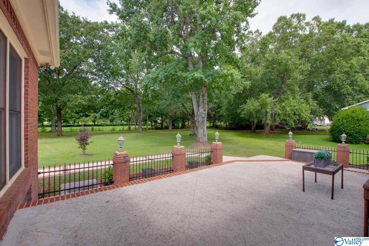 Huntsville, AL 35811,122 Henson Drive