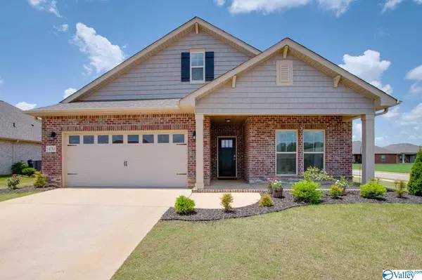 14761 Eva Circle, Athens, AL 35613