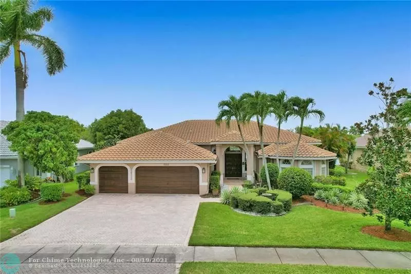 5063 Kensington Cir, Coral Springs, FL 33076