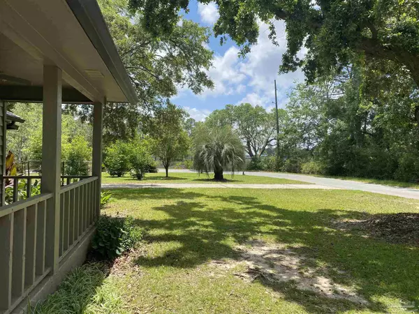 Milton, FL 32583,5759 Trout Bayou Cir