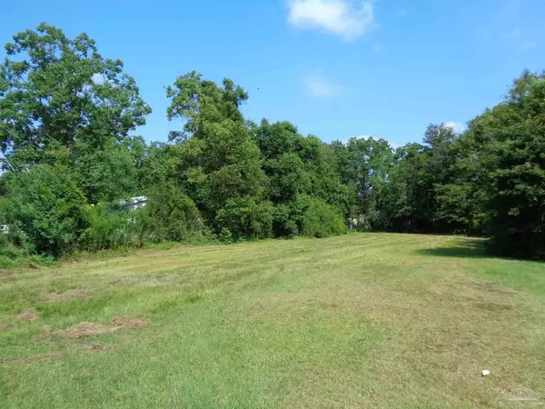 0 Short St, Atmore, AL 36502