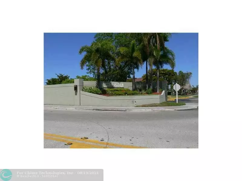 218 Lake Pointe Dr  #207, Oakland Park, FL 33309