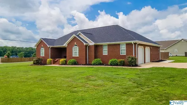 Fyffe, AL 35971,686 Hammonds Road