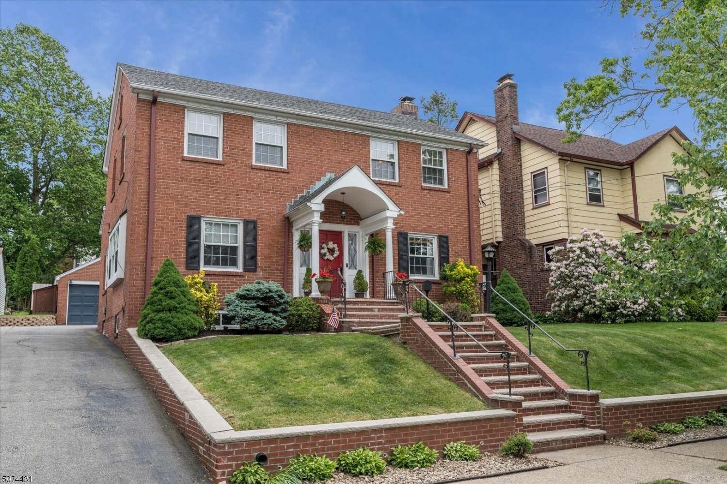 115 Elmwood Rd, Verona Twp., NJ 07044