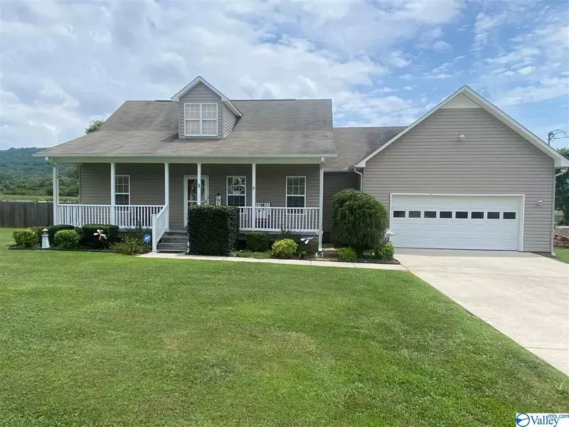 9 Obrian Circle, Guntersville, AL 35976