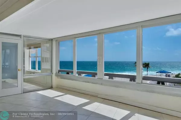 Lauderdale By The Sea, FL 33308,3900 N Ocean Dr  #3F