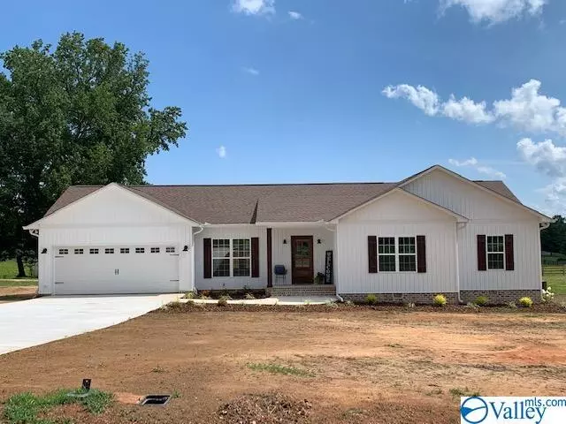 435 Wilbanks Road, Grant, AL 35747