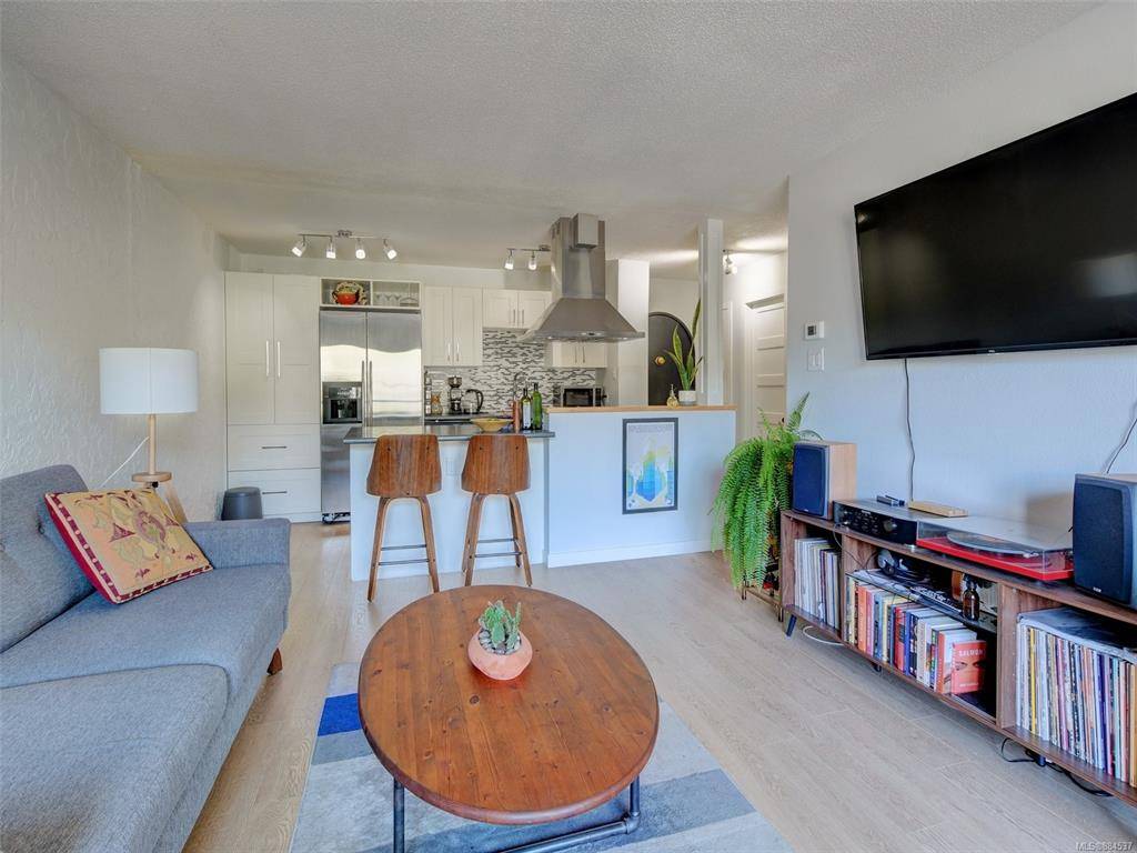 Victoria, BC V8V 3N9,1235 Johnson St #203