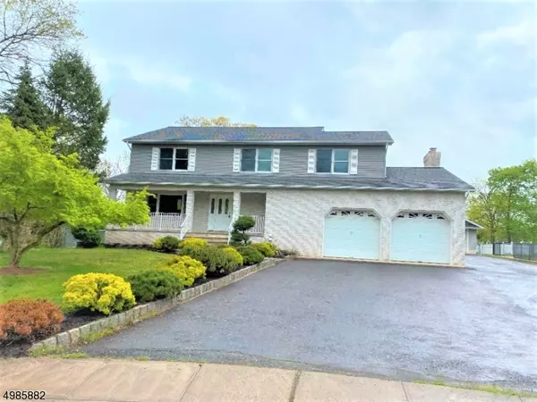 67 WOOD LAKE DR, Piscataway Twp., NJ 08854