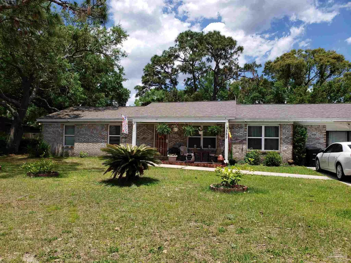 Pensacola, FL 32504,3588 Wimbledon Dr