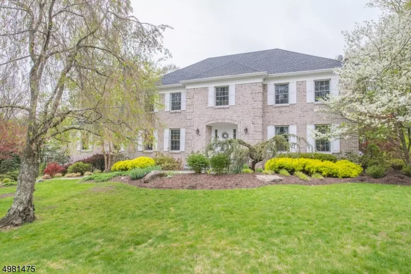 35 HILLTOP RD, Kinnelon Boro, NJ 07405