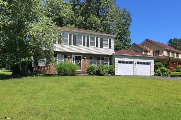 4 CASTABY WAY, Parsippany-troy Hills Twp., NJ 07878