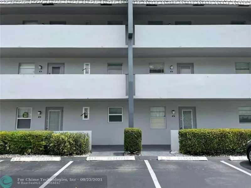 Margate, FL 33063,7787 Golf Circle Dr  #105