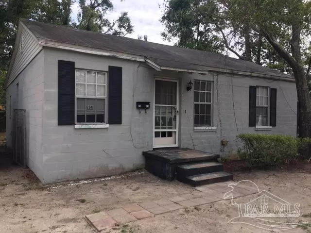 2041 W Intendencia, Pensacola, FL 32502