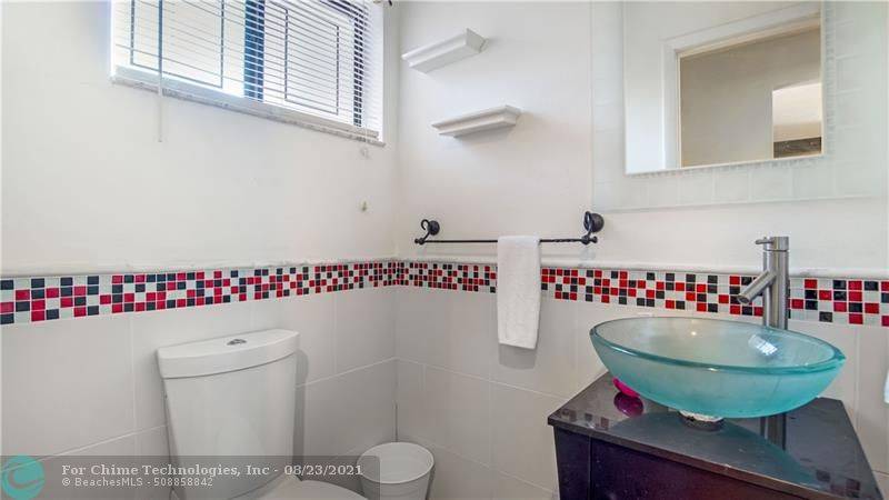 Tamarac, FL 33321,8125 NW 71st Ct  #8125