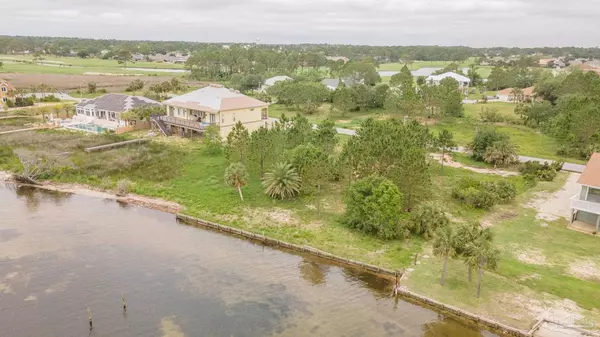 Gulf Breeze, FL 32563,4141 Madura Rd