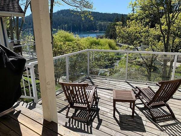 Pender Island, BC V0N 2M1,2315 MacKinnon Rd #29C