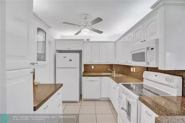 Wilton Manors, FL 33305,200 NE 19th Ct  #204M