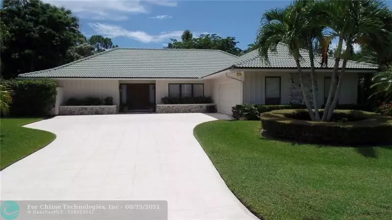 8 BANCHORY CT, Palm Beach Gardens, FL 33418