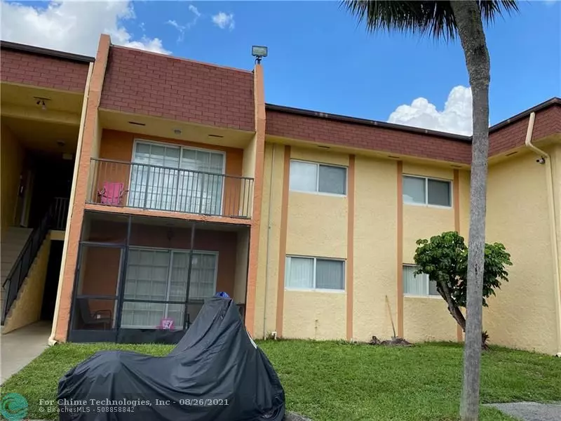 2954 NW 55th Ave  #2A, Lauderhill, FL 33313