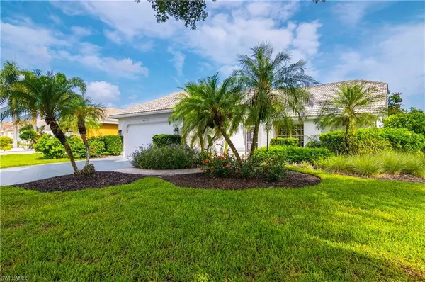 8107 Breton CIR, Fort Myers, FL 33912