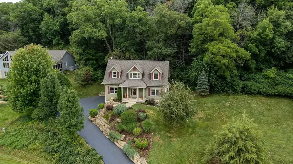 47 Heatherdowns Lane, Galena, IL 61036