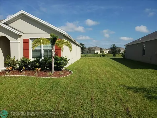 Fort Pierce, FL 34945,8449 Cobblestone Dr