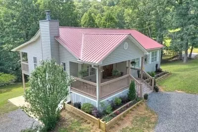 450 Deep Cove RD, Blue Ridge, GA 30513