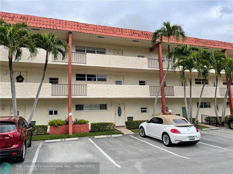 820 S Hollybrook Dr  #204, Pembroke Pines, FL 33025