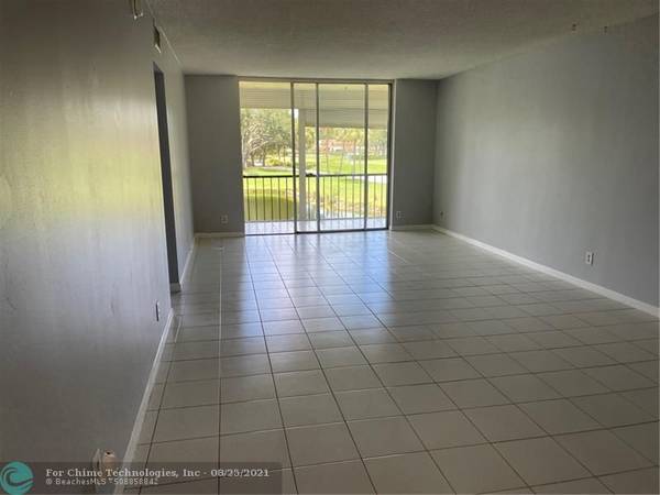 Pembroke Pines, FL 33025,820 S Hollybrook Dr  #204