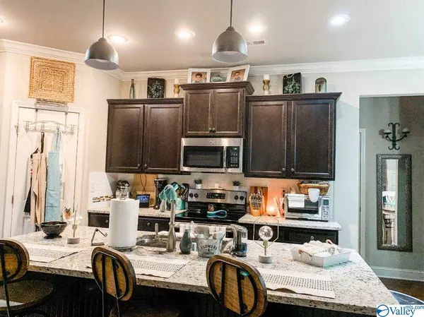 132 Pembridge Lane, Madison, AL 35756