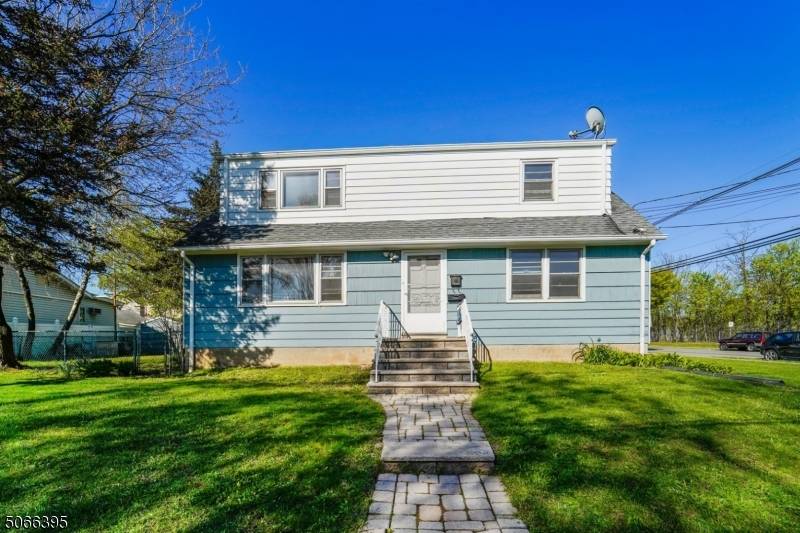 27 May St, Clifton City, NJ 07011