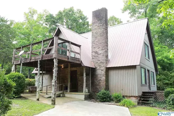 114 Hughes Circle, Laceys Spring, AL 35754