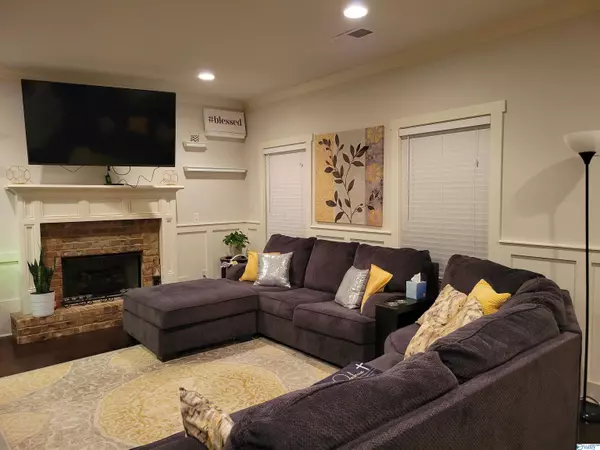 Huntsville, AL 35806,6007 Stonewater Court