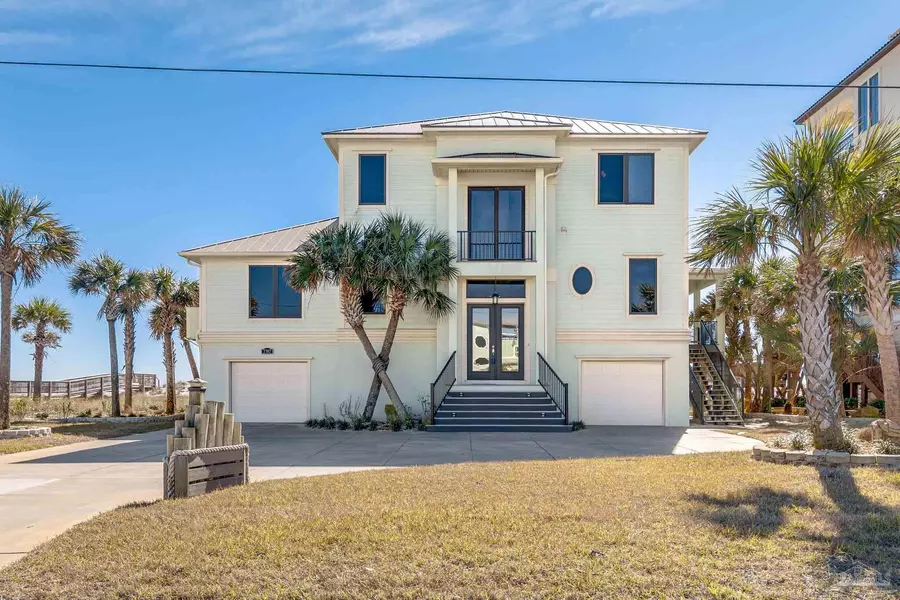 7387 Gulf Blvd, Navarre Beach, FL 32566