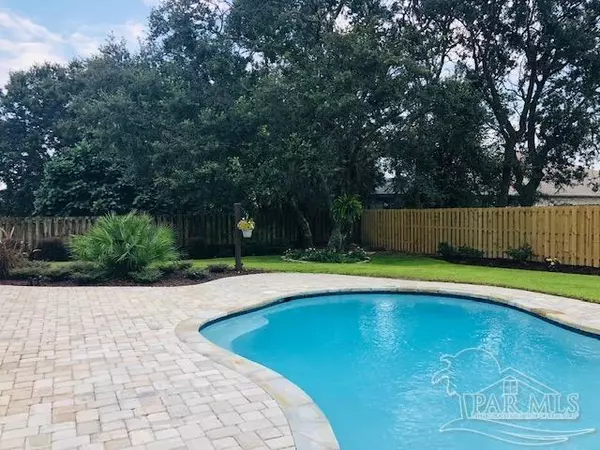 Gulf Breeze, FL 32563,1577 Woodlawn Way