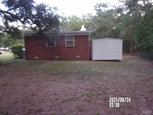 Milton, FL 32570,6589 Cedar St