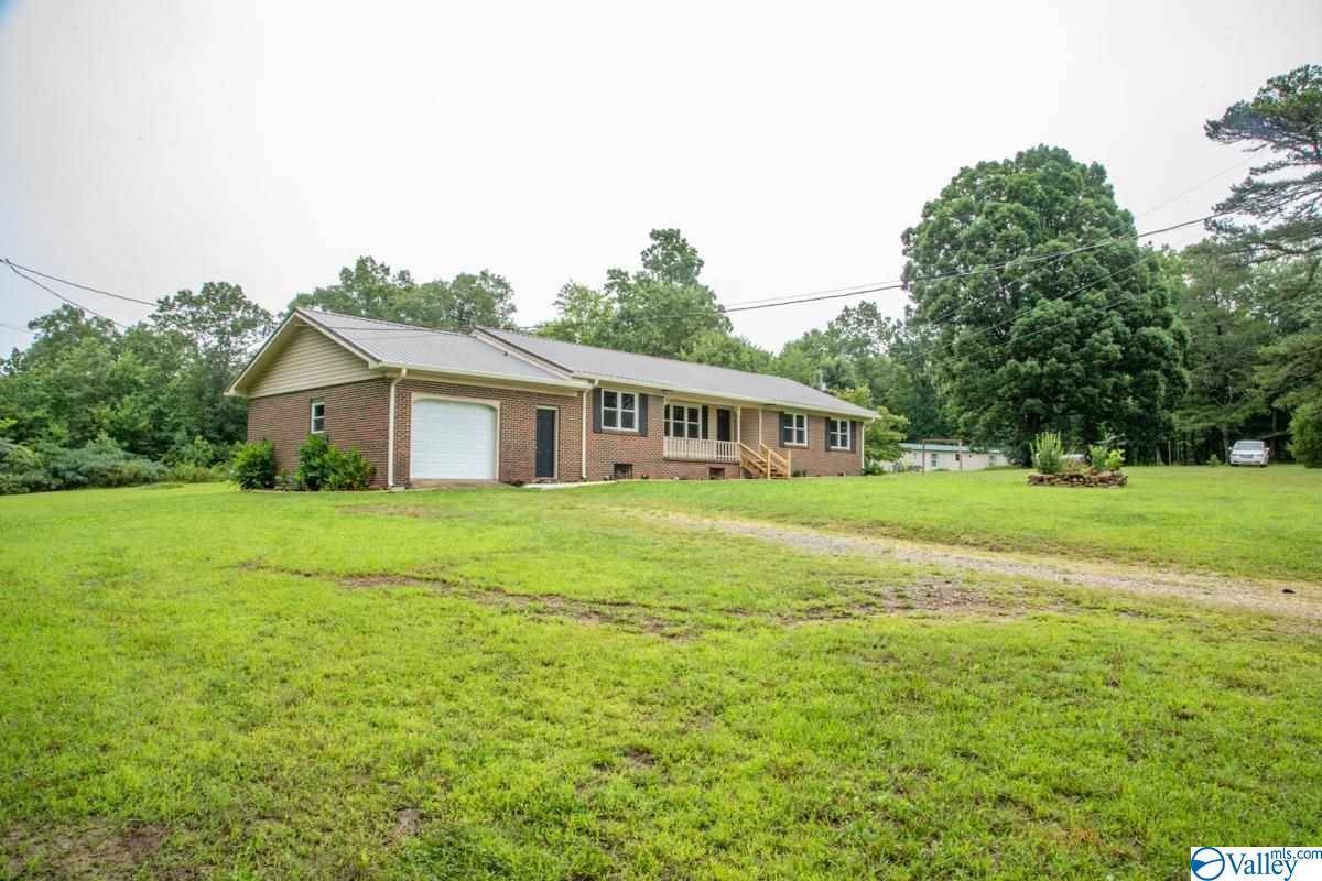 Fackler, AL 35746,8412 County Road 39