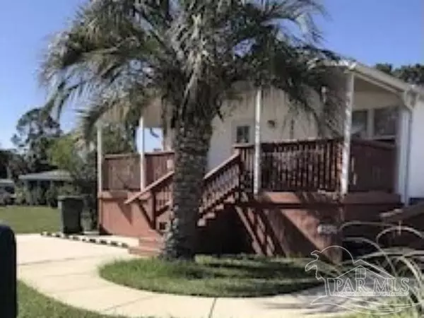 2562 Granada Camino, Pensacola, FL 32507