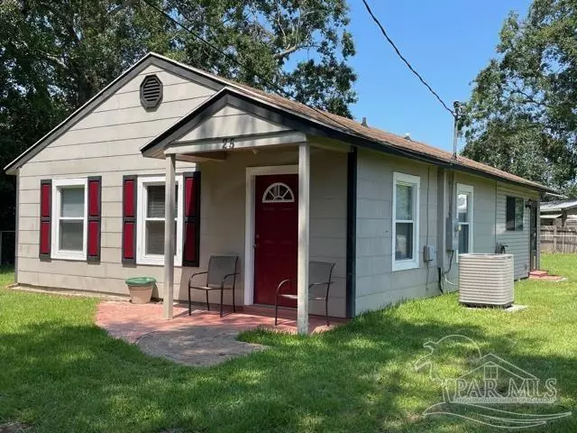 25 Bertram St, Pensacola, FL 32506